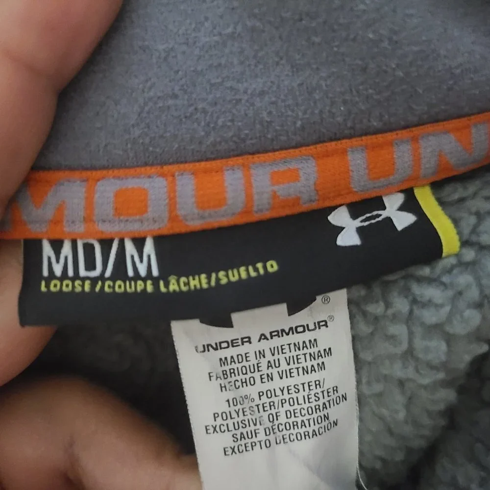 Under Armour Pullover Sweater Mens Size Medium Loose Fit‎ Gray Mock Neck Fleece